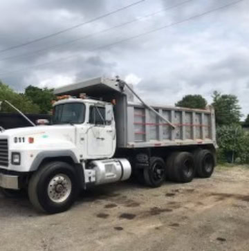 1994 - Mack 700 - #011